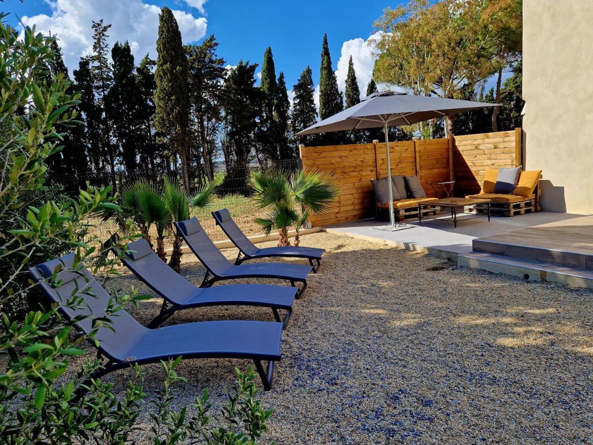 Domaine De Merins, 10 Couchages Avec Piscine, Face A La Riviere, A 4Km De La Plage Fleury  Zewnętrze zdjęcie